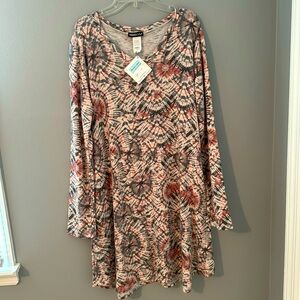Heimish USA long Sleeve Dress. NWT